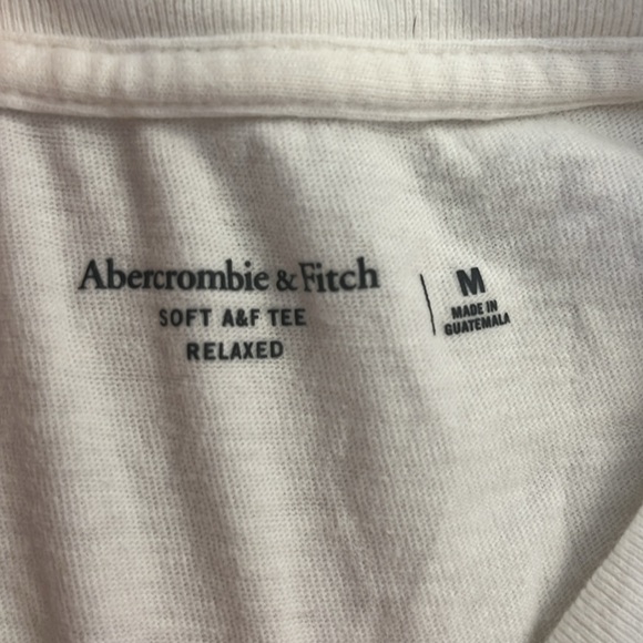 Abercrombie Monet Graphic T Shirt - Picture 3 of 3